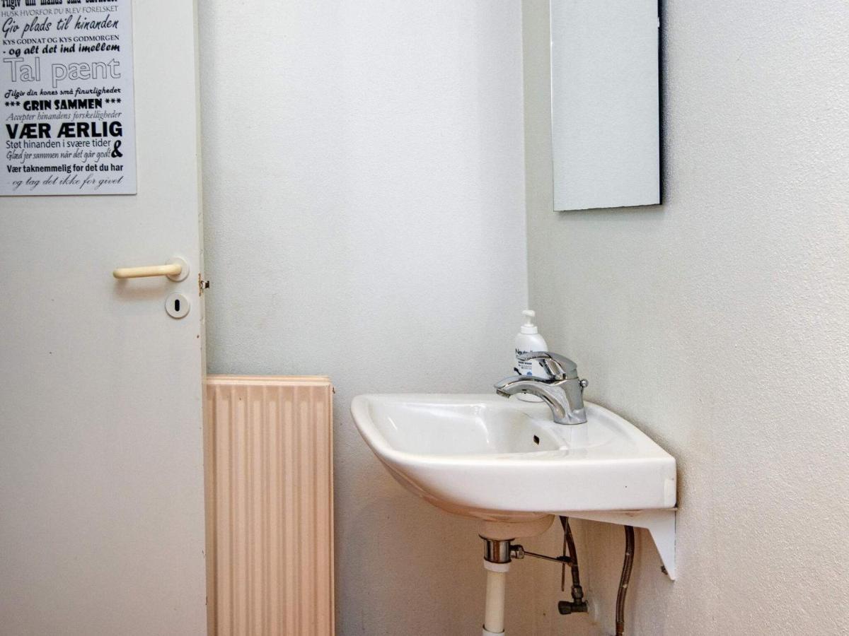 4 Person Holiday Home In Ansager Exteriér fotografie